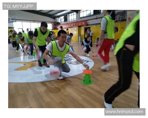 张强的篮球人生深度对话：从梦想起步到职业巅峰的心路历程